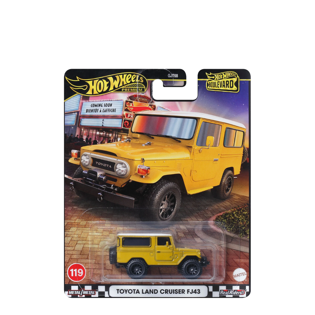 Hot Wheels GJT68 Boulevard Vehicle Assortment, Ages 3+